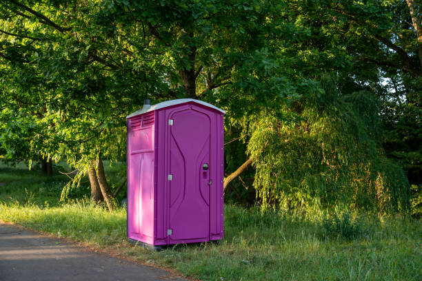 Best Temporary restroom rental  in Belleair Beach, FL